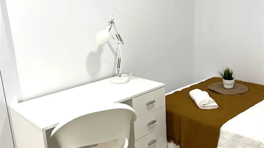 Rooms in Valencia Algirós - photo 5