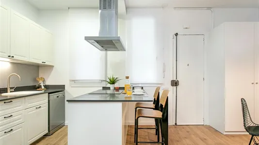 Apartments in Barcelona Ciutat Vella - photo 8