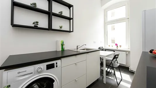 Rooms in Berlin Tempelhof-Schöneberg - photo 7