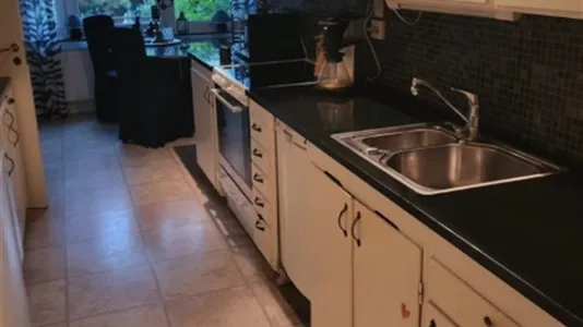 Apartments in Västerås - photo 4