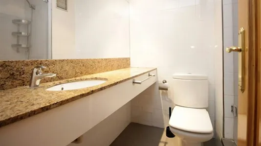 Rooms in Barcelona Sarrià-St. Gervasi - photo 7