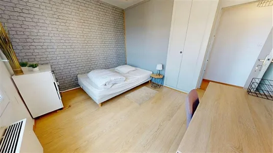 Rooms in Lyon - photo 2