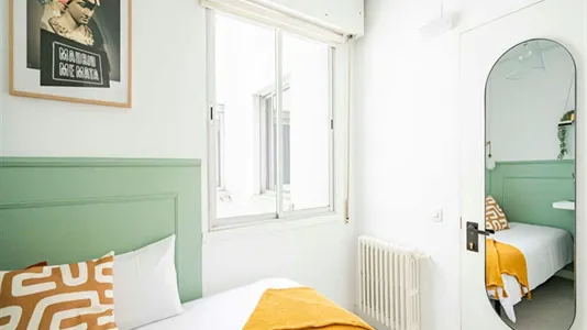 Rooms in Madrid Centro - photo 2