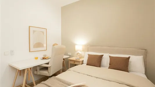 Rooms in Valencia Extramurs - photo 3
