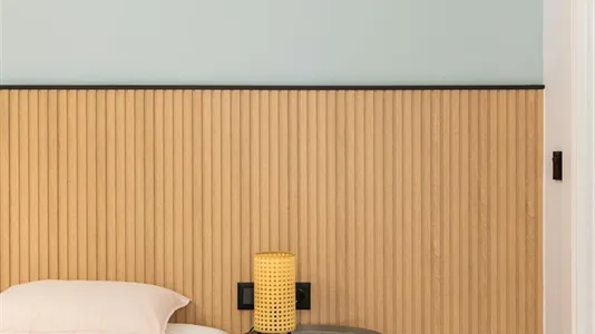 Rooms in Barcelona Eixample - photo 4