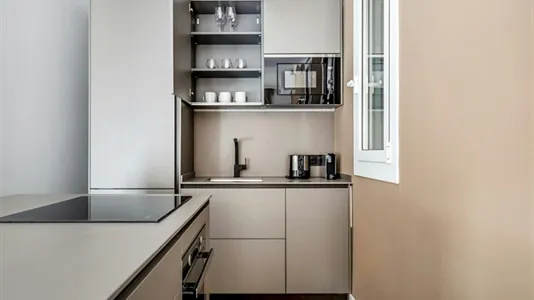 Apartments in Barcelona Eixample - photo 7