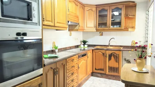 Rooms in Moncada - photo 9