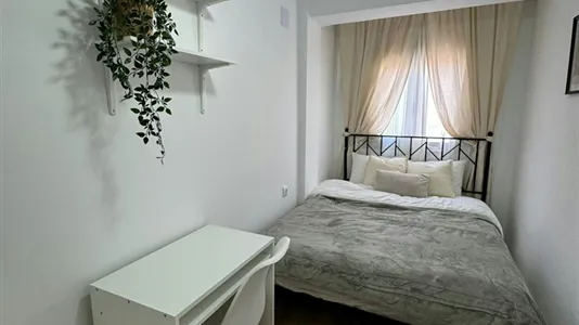Rooms in Burjassot - photo 9