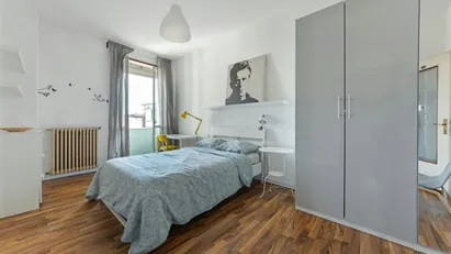 Room for rent in Milano Zona 1 - Centro storico, Milan