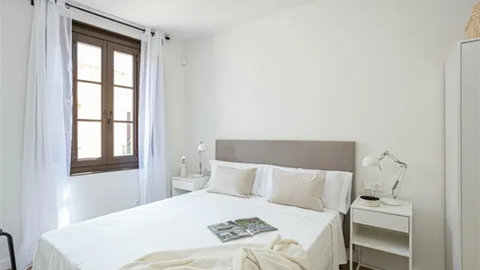 Apartments in Barcelona Ciutat Vella - photo 10