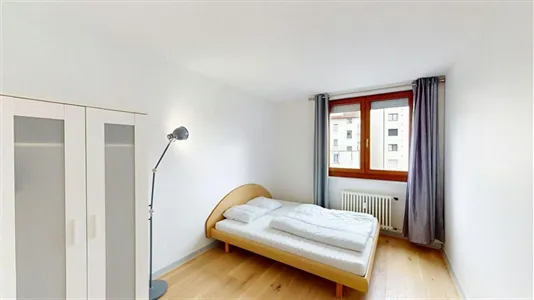 Rooms in Saint-Julien-en-Genevois - photo 5