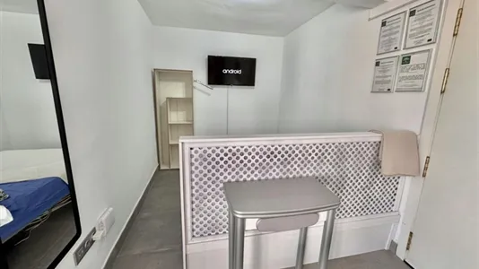 Apartments in Torremolinos - photo 8