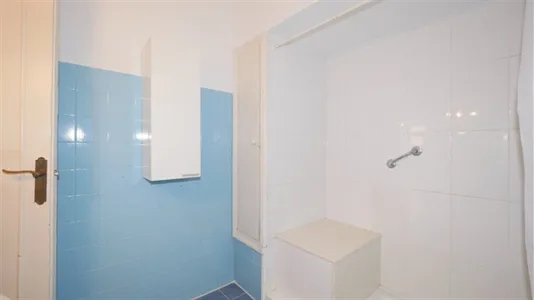 Rooms in Barcelona Les Corts - photo 10