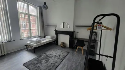 Room for rent in Charleroi, Henegouwen