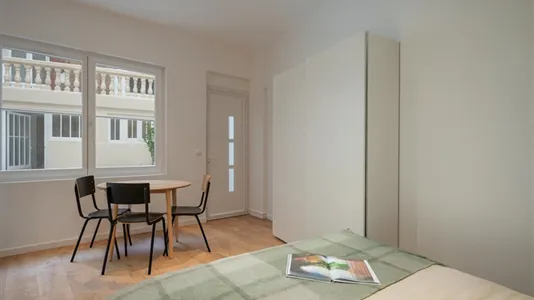 Apartments in Bobigny - photo 3