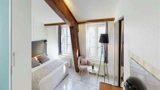 Rooms in Lyon - photo 3