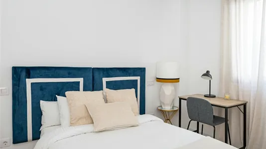 Rooms in Madrid Chamberí - photo 4