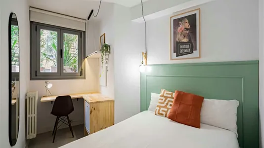 Rooms in Madrid Centro - photo 1