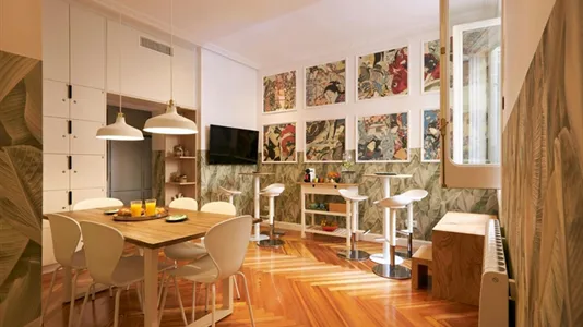 Rooms in Madrid Centro - photo 9