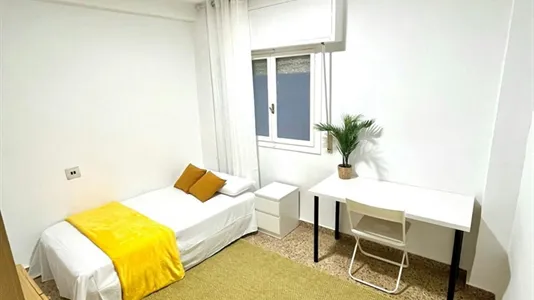 Rooms in Murcia - photo 5