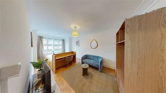 Apartments in Geneva Plainpalais - photo 1