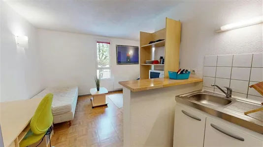 Apartments in Rouen - photo 3