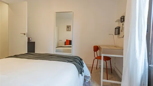 Rooms in Madrid Chamberí - photo 3