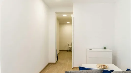 Apartments in Barcelona Sants-Montjuïc - photo 4