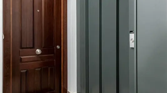 Apartments in Valencia Ciutat Vella - photo 10