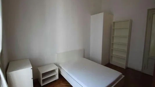 Rooms in Milano Zona 5 - Vigentino, Chiaravalle, Gratosoglio - photo 2