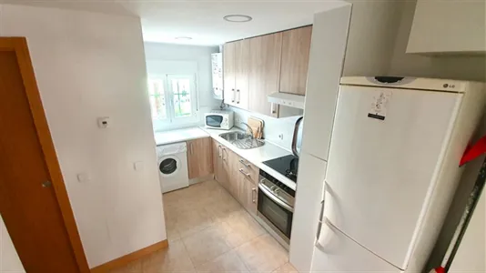 Rooms in Los Berrocales - photo 8