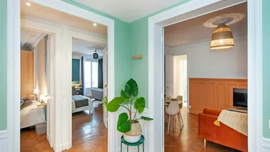 Rooms in Paris 9ème arrondissement - photo 7