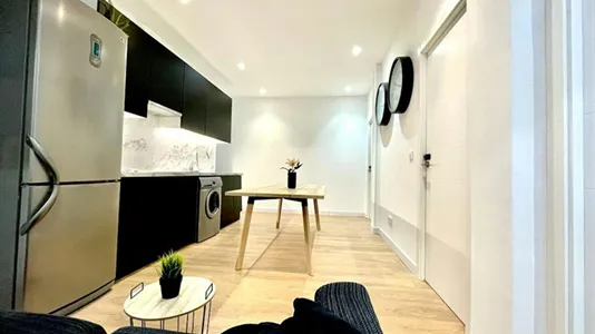 Rooms in Madrid Salamanca - photo 9