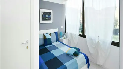 Room for rent in Milano Zona 9 - Porta Garibaldi, Niguarda, Milan