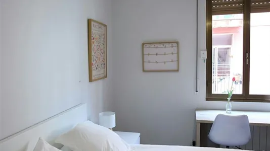 Rooms in Bilbao - photo 2