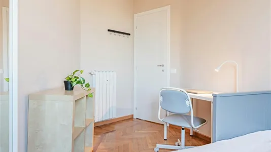 Rooms in Milano Zona 4 - Vittoria, Forlanini - photo 3
