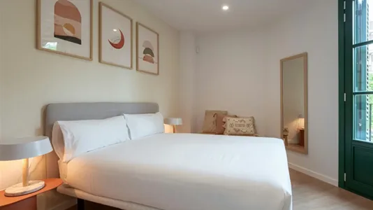 Apartments in Barcelona Eixample - photo 6