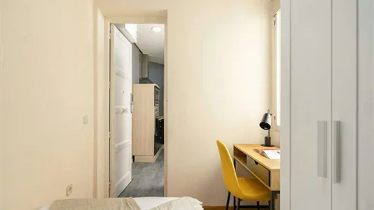 Rooms in Madrid Salamanca - photo 4