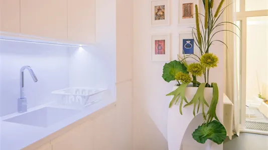 Apartments in Location is not specified - photo 6