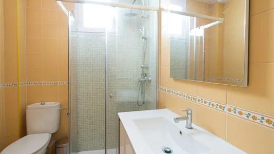 Rooms in Madrid Centro - photo 8