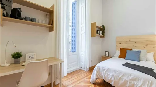 Rooms in Madrid Centro - photo 3