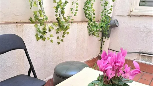 Rooms in Barcelona Sants-Montjuïc - photo 2