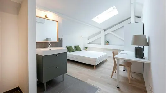 Rooms in Bordeaux - photo 3