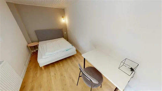 Rooms in Angoulême - photo 2