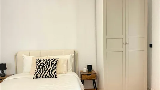 Rooms in Madrid Moncloa-Aravaca - photo 5