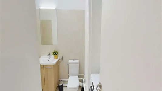 Rooms in Paris 15ème arrondissement - photo 6