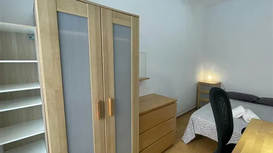 Rooms in Barcelona Gràcia - photo 3