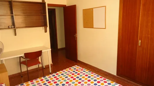 Rooms in Córdoba - photo 3
