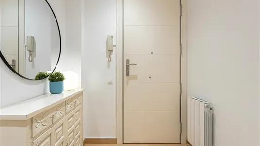 Rooms in Barcelona Eixample - photo 9