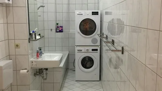 Rooms in Berlin Friedrichshain-Kreuzberg - photo 8